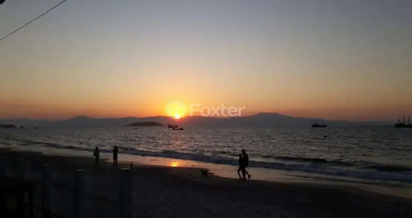 Casa com 3 quartos à venda na Avenida dos Jerivás, 498, Cachoeira do Bom Jesus, Florianópolis