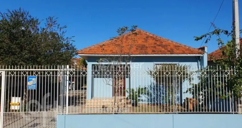 Casa com 2 quartos à venda na Rua Antônio Ficagna, 776, Fátima, Canoas
