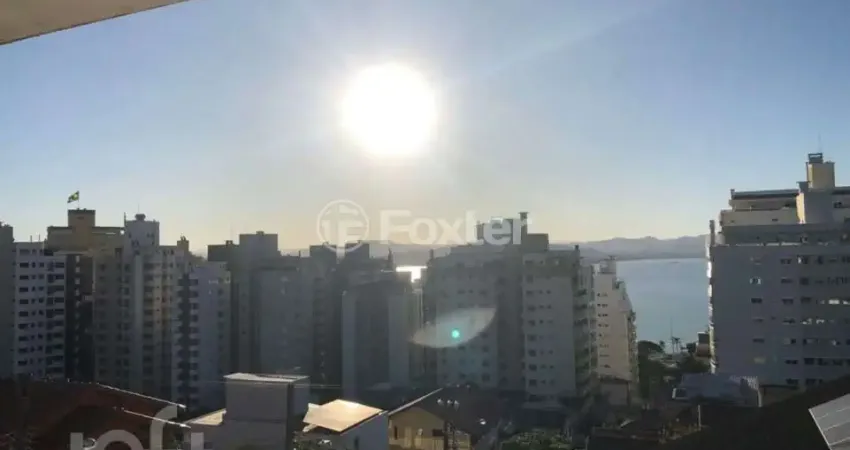 Casa com 3 quartos à venda na Rua João Carvalho, 172, Agronômica, Florianópolis