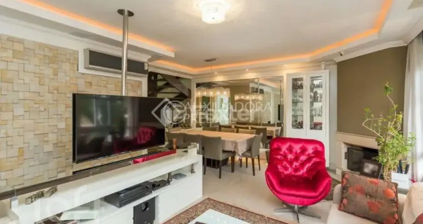 Casa com 3 quartos à venda na Rua Attílio Bilibio, 120, Jardim Carvalho, Porto Alegre