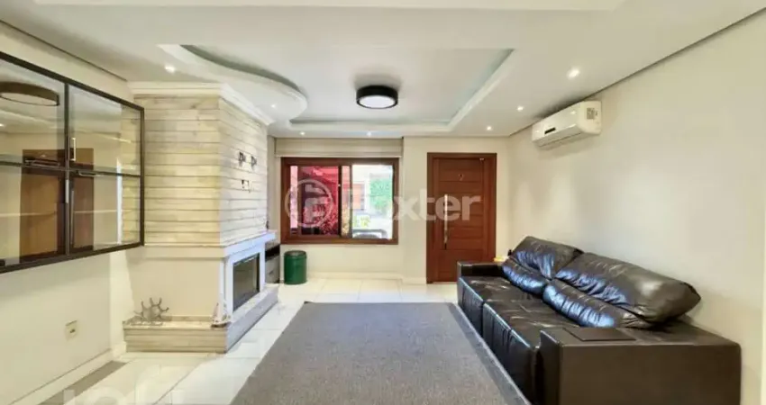 Casa em condomínio fechado com 3 quartos à venda na Avenida Farroupilha, 6900, São José, Canoas