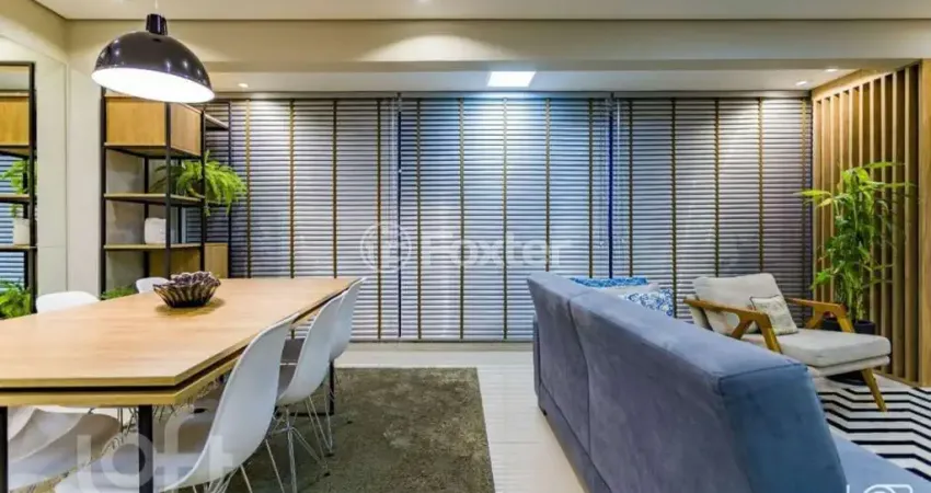 Apartamento com 2 quartos à venda na Rua Jari, 359, Passo da Areia, Porto Alegre