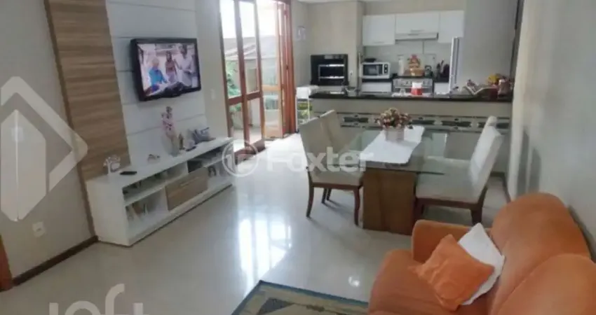 Casa com 4 quartos à venda na Rua Manacá, 72, Hípica, Porto Alegre