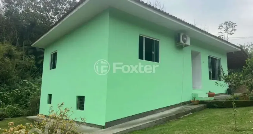 Casa com 2 quartos à venda na Rua Rogério Coelho, 66, Alto Aririu, Palhoça