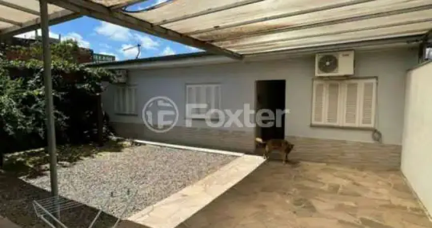 Casa com 4 quartos à venda na Rua Souza Lobo, 1210, Vila Jardim, Porto Alegre