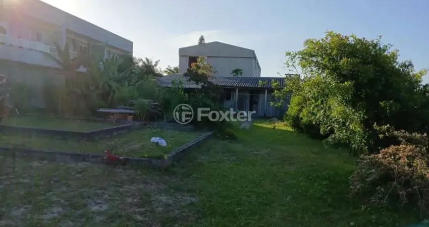 Terreno à venda na Avenida César Bittencourt, 110, Zona Nova, Capão da Canoa