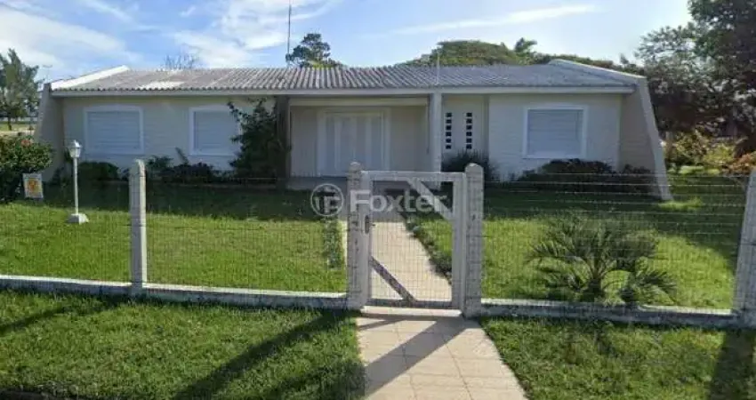 Casa com 4 quartos à venda na Rua Primavera, 757, Centro, Xangri-Lá