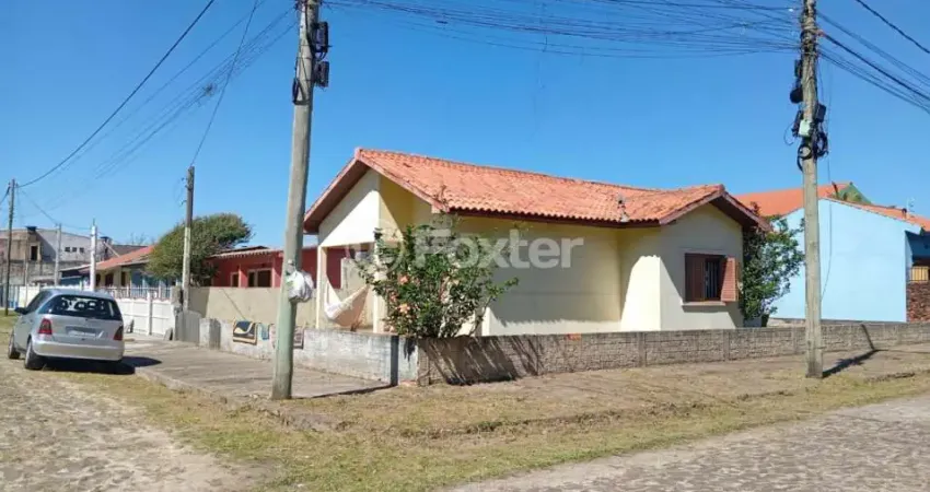 Casa comercial com 1 sala à venda na Rua Cartola, 293, Salinas, Cidreira