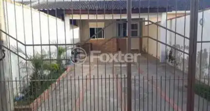 Casa com 2 quartos à venda na Rua Olga Bernardes Prestes, 49, Novo Mundo, Gravataí