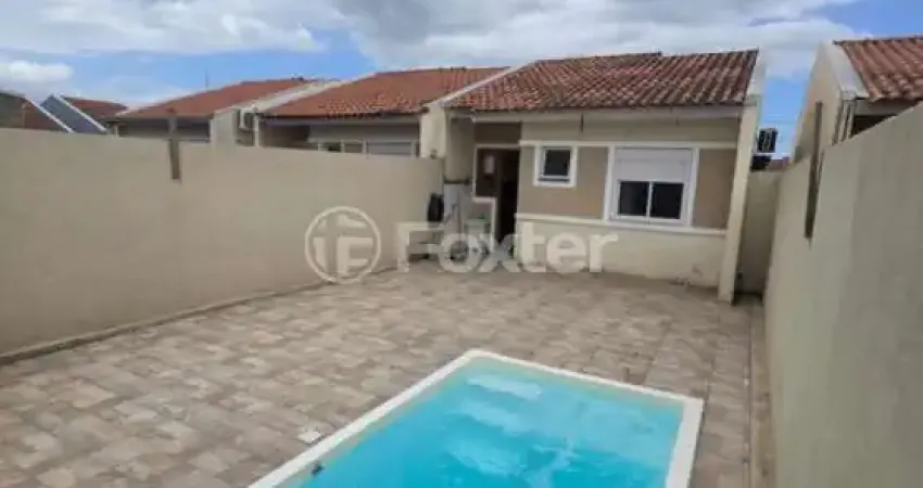 Casa com 2 quartos à venda na Rua Sete Mil e Quatorze, 57, Restinga, Porto Alegre