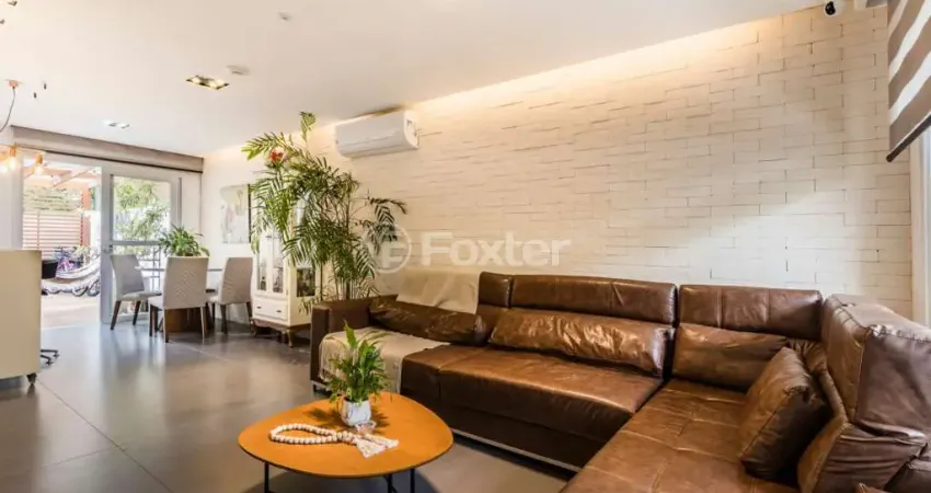 Casa em condomínio fechado com 3 quartos à venda na Estrada João Salomoni, 500, Vila Nova, Porto Alegre