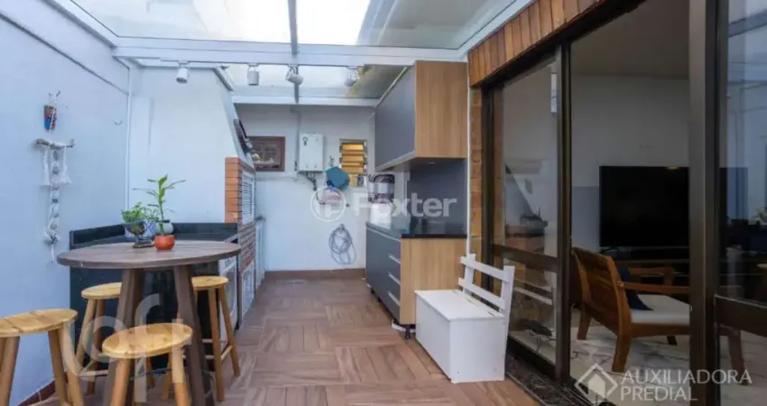 Apartamento com 3 quartos à venda na Avenida Cristóvão Colombo, 1132, Floresta, Porto Alegre