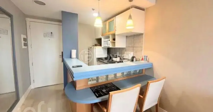 Kitnet / Stúdio à venda na Rua Miguel Tostes, 30, Rio Branco, Porto Alegre