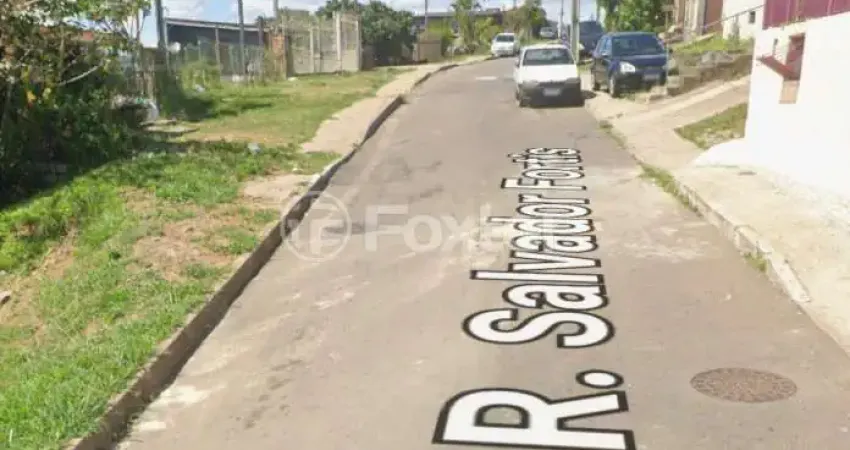 Terreno à venda na Rua Salvador Fortis, 400, Jardim Carvalho, Porto Alegre