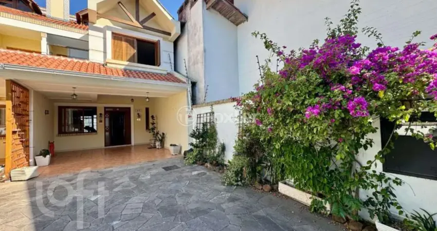 Casa com 3 quartos à venda na Rua Engenheiro Coelho Parreira, 45, Ipanema, Porto Alegre