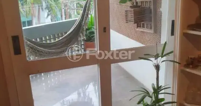 Apartamento com 3 quartos à venda na Alameda Emílio de Menezes, 20, Três Figueiras, Porto Alegre