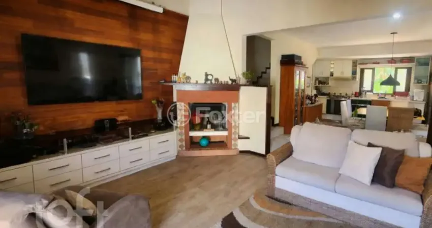 Casa com 4 quartos à venda na Avenida Itamarati, 872, Itacorubi, Florianópolis