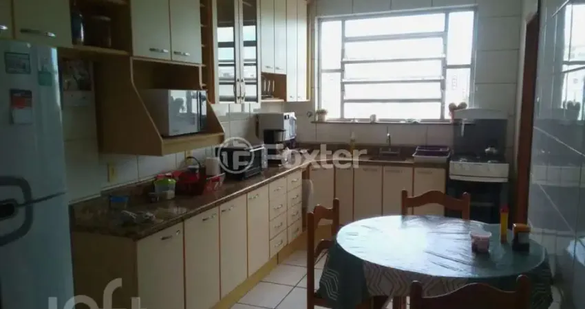 Apartamento com 3 quartos à venda na Rua Giordano Bruno, 388, Rio Branco, Porto Alegre
