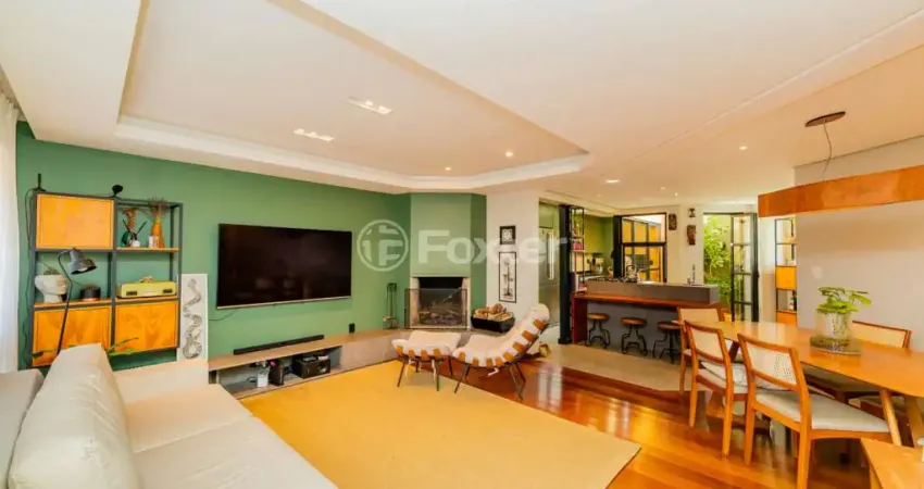 Casa em condomínio fechado com 3 quartos à venda na Rua Tomaz Gonzaga, 413, Boa Vista, Porto Alegre