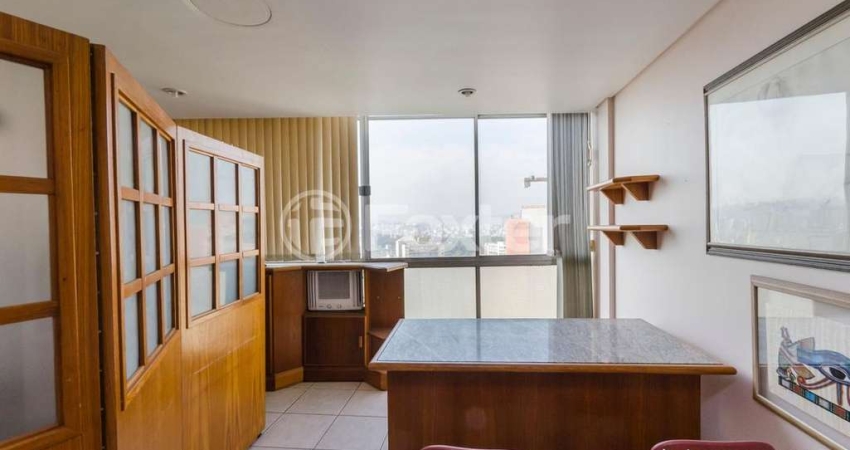 Sala comercial com 3 salas à venda na Rua Professor Annes Dias, 154, Centro Histórico, Porto Alegre