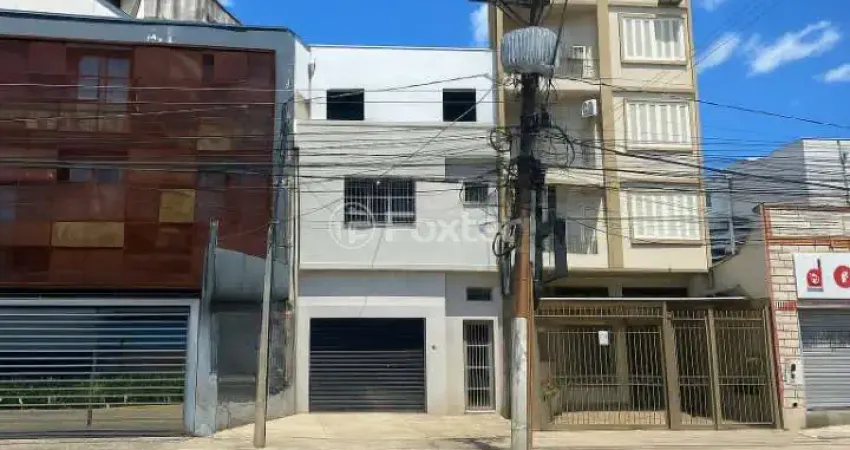 Ponto comercial com 1 sala à venda na Avenida Cristóvão Colombo, 1007, Floresta, Porto Alegre