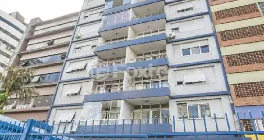 Apartamento com 3 quartos à venda na Avenida Mauá, 841, Centro Histórico, Porto Alegre