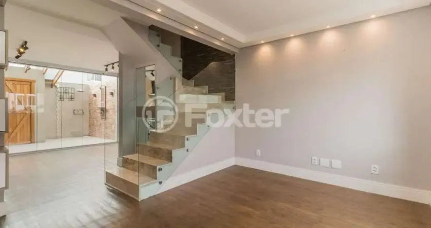 Casa em condomínio fechado com 2 quartos à venda na Avenida da Cavalhada, 5075, Cavalhada, Porto Alegre