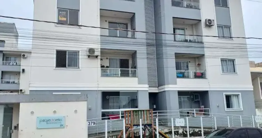 Apartamento a venda de 02 Dormitórios com mobília planejada no bairro Forquílhas em São José-SC