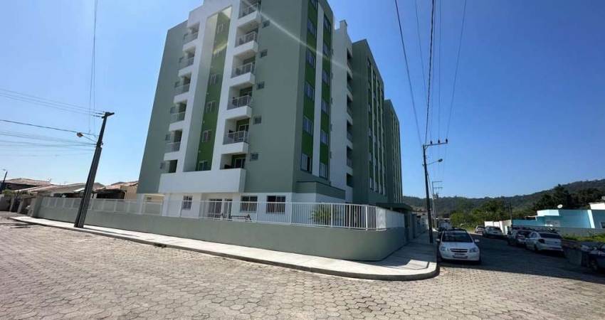 Apartamento semi Mobiliado de 2 quartos e sacada com churrasqueira em Biguaçu - SC
