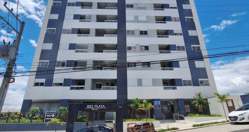 Apartamento novo de 3 quartos sendo 1 suíte e sacada com churrasqueira em Capoeiras - Florianópolis