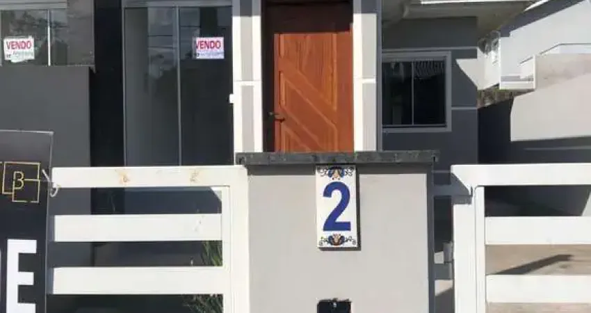 Casa geminada a venda de 02 dormitórios com 01 suíte bairro potecas em são josé