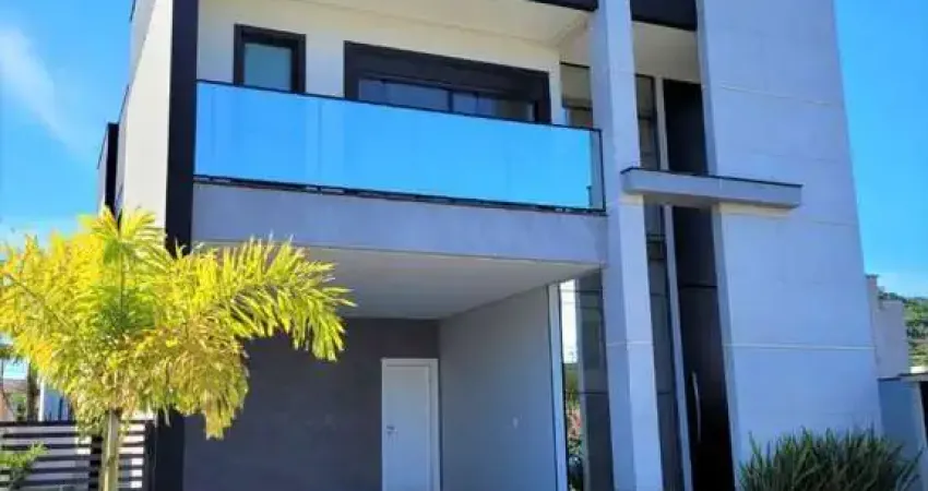 Casa Nova à venda no Condomínio Caledônia por R$3.500.000,00 - Camboriú, SC