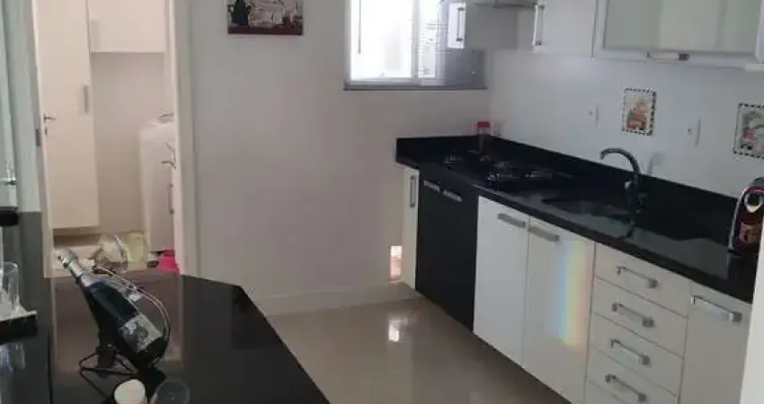 Apartamento 3 dormitórios à venda Centro Balneário Camboriú/SC
