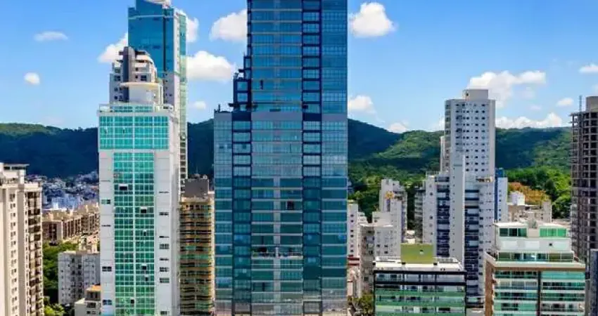 Apartamento com 4 quartos à venda na Avenida Atlântica, 500, Frente do Mar, Balneário Camboriú