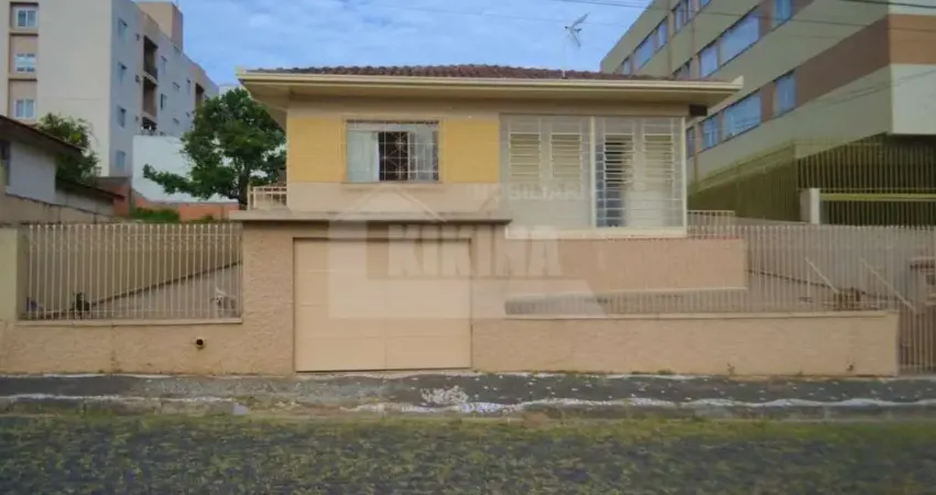 Casa Residencial com 3 quartos  à venda, 156.50 m2 por R$550000.00  - Centro - Ponta Grossa/PR