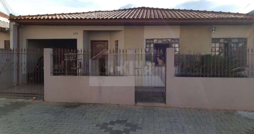 Casa Residencial com 4 quartos  à venda, 140.00 m2 por R$420000.00  - Uvaranas - Ponta Grossa/PR