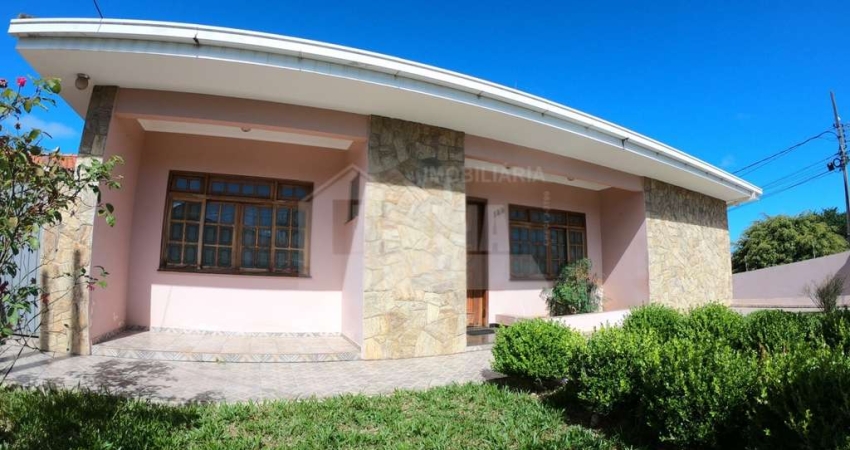 Casa Residencial com 4 quartos  à venda, 320.00 m2 por R$1350000.00  - Estrela - Ponta Grossa/PR