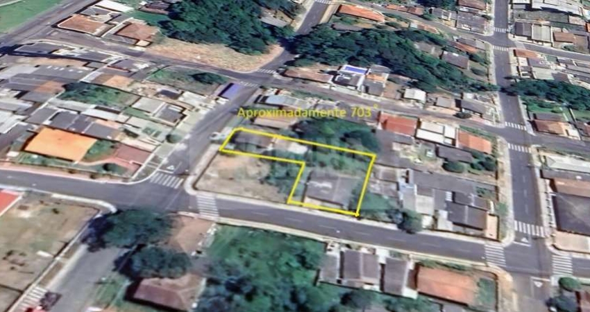 Terreno à venda, 703.00 m2 por R$720000.00  - Olarias - Ponta Grossa/PR