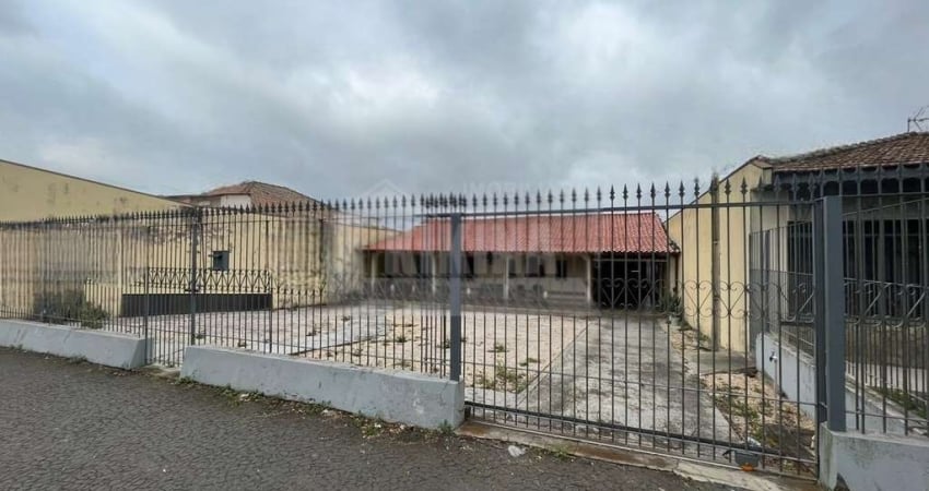 Casa Residencial com 2 quartos  à venda, 190.00 m2 por R$750000.00  - Colonia Dona Luiza - Ponta Grossa/PR