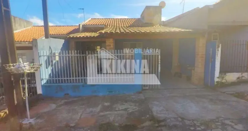 Casa Residencial com 3 quartos  à venda, 53.00 m2 por R$180000.00  - Uvaranas - Ponta Grossa/PR