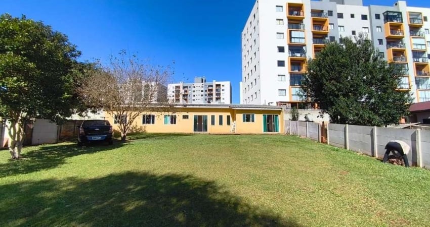 Terreno com 3 quartos  para alugar, 1062.00 m2 por R$2200.00  - Contorno - Ponta Grossa/PR