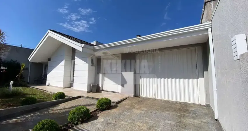 Casa Residencial com 3 quartos  à venda, 330.00 m2 por R$1400000.00  - Estrela - Ponta Grossa/PR