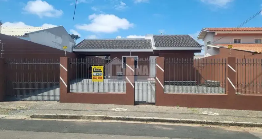 Casa Residencial com 3 quartos  à venda, 169.40 m2 por R$480000.00  - Orfas - Ponta Grossa/PR