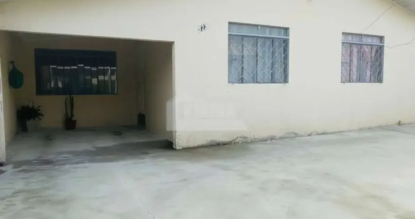 Casa Residencial com 2 quartos  à venda, 275.00 m2 por R$300000.00  - Colonia Dona Luiza - Ponta Grossa/PR