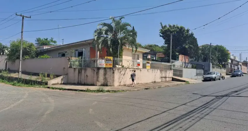 Terreno com 4 quartos à venda, 900.00 m2 por R$990000.00 - Oficinas - Ponta Grossa/PR
