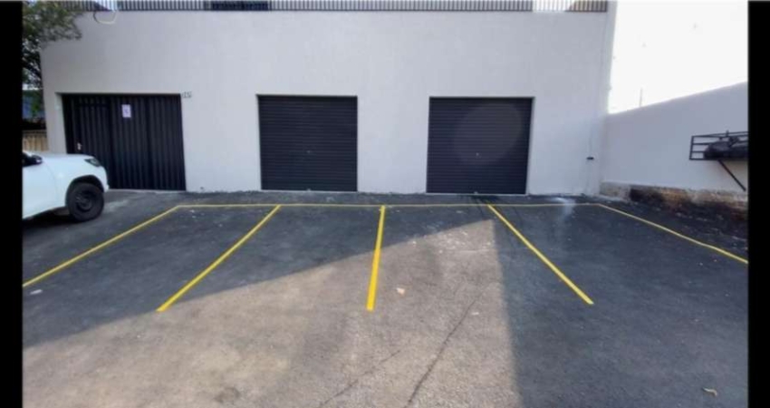 Comercial com 1 quarto  para alugar, 120.00 m2 por R$3000.00  - Uvaranas - Ponta Grossa/PR