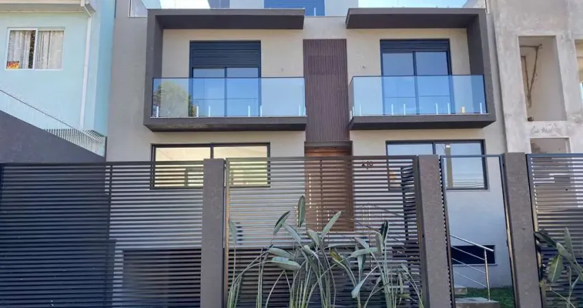 Sobrado com 3 quartos  à venda, 179.21 m2 por R$1550000.00  - Mossungue - Curitiba/PR