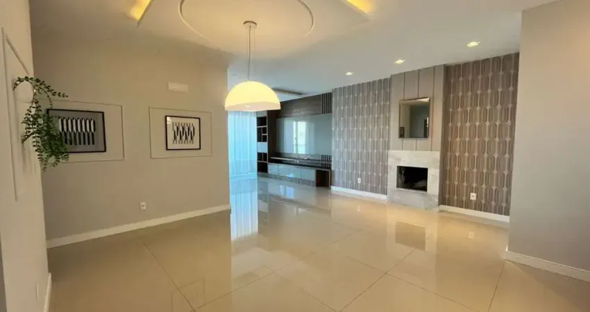 Apartamento com 3 quartos  para alugar, 218.00 m2 por R$4200.00  - Oficinas - Ponta Grossa/PR