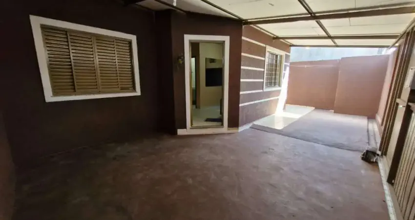 Casa Residencial com 3 quartos  à venda, 75.00 m2 por R$380000.00  - Contorno - Ponta Grossa/PR