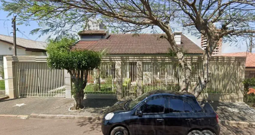 Casa Residencial com 3 quartos  à venda, 340.00 m2 por R$1100000.00  - Jardim Carvalho - Ponta Grossa/PR